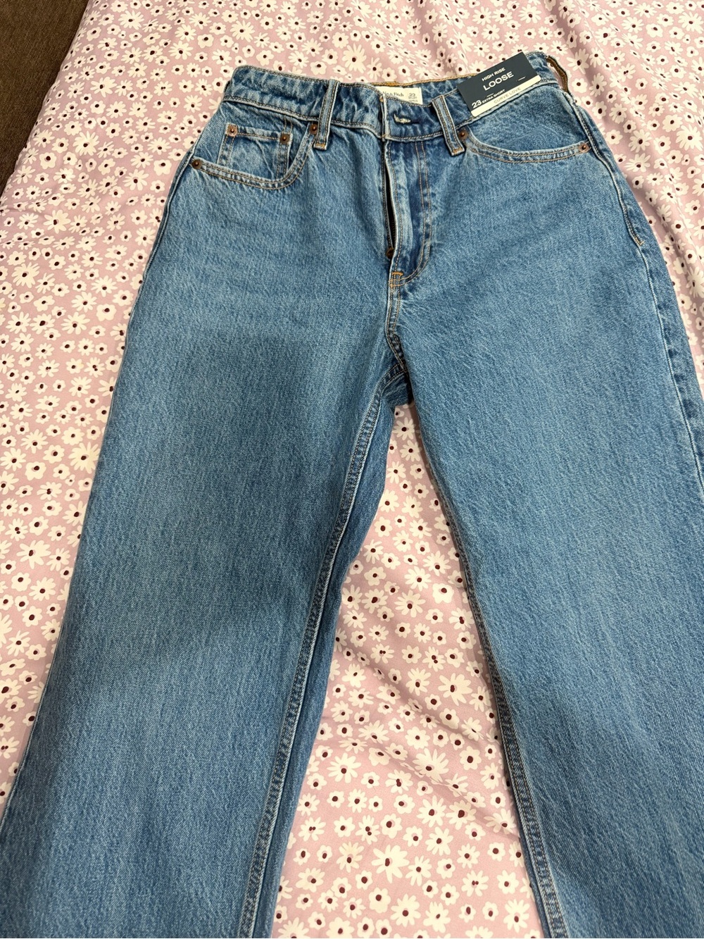 Abercrombie & Fitch Light Blue High-Rise Loose Jeans